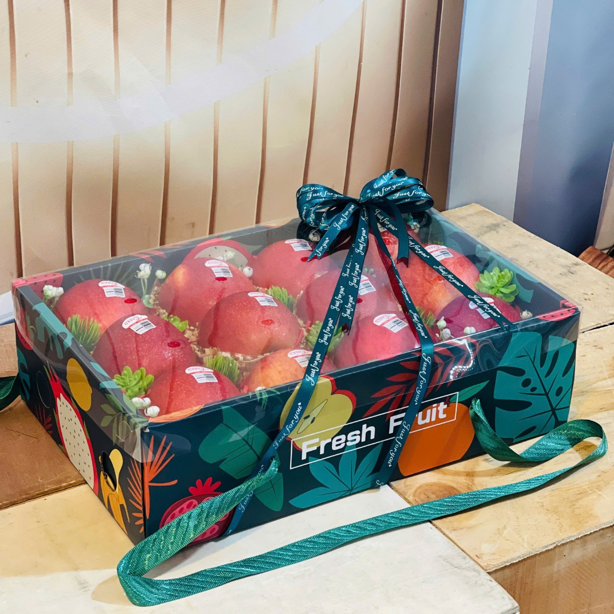 Hộp Trái Cây Quà Tặng HC54